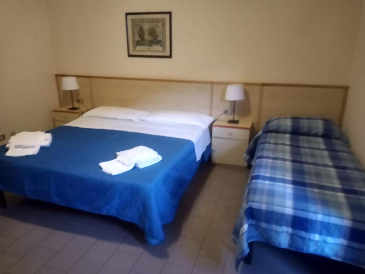 Hotel Lupo Di Mare Marina di Castagneto Carducci Extérieur photo