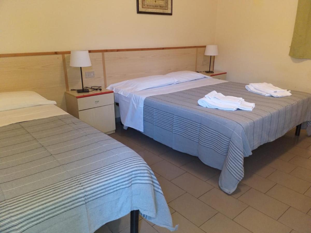 Hotel Lupo Di Mare Marina di Castagneto Carducci Extérieur photo