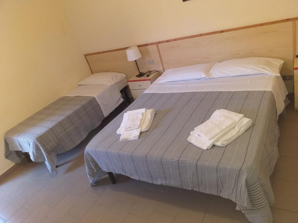 Hotel Lupo Di Mare Marina di Castagneto Carducci Extérieur photo